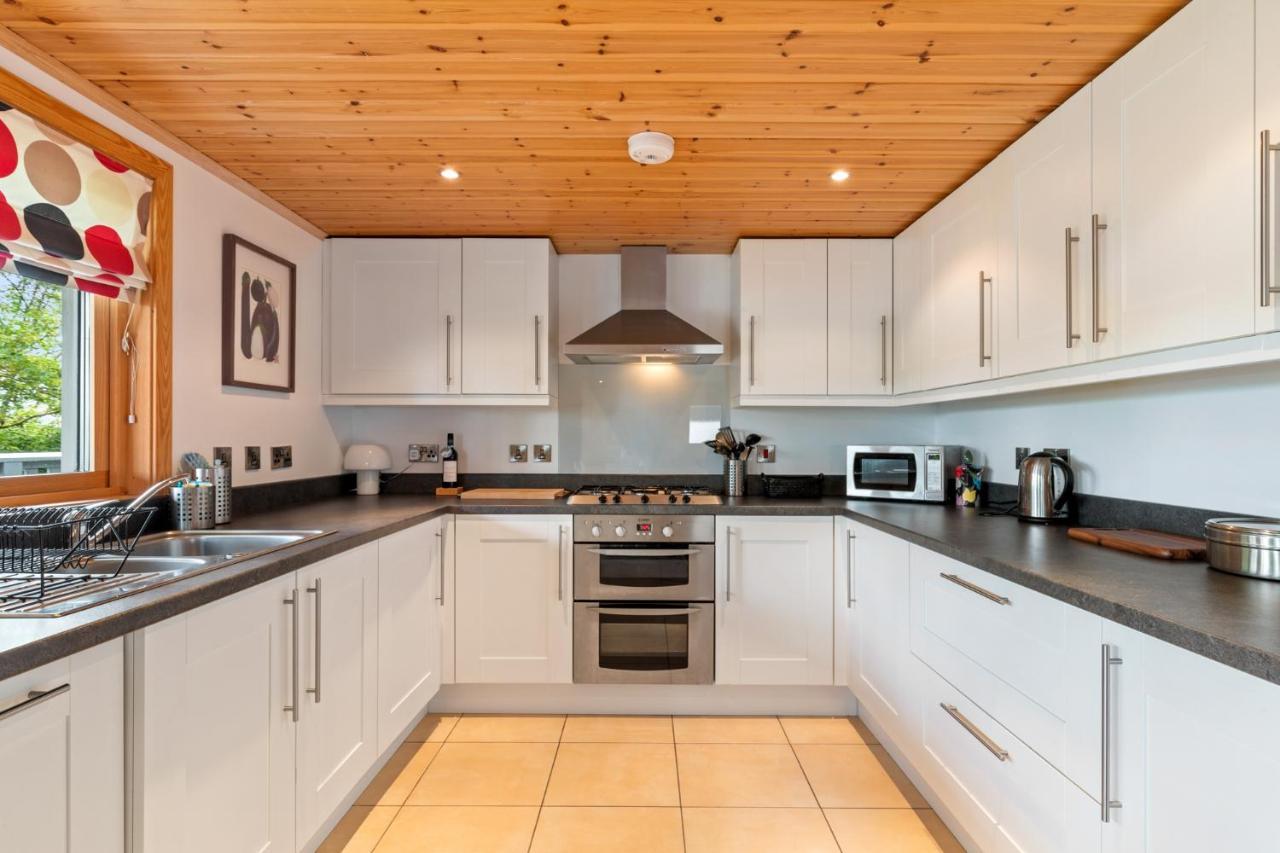 Lodge 5 Longbury - Luxury Lodge, Golf Course Views, Restaurant And Spa Facilites Penally Exterior foto